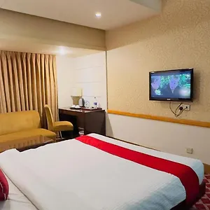 west-park-inn.hotels-in-dhaka.com/